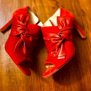 Louise et cie,beautiful red heels
